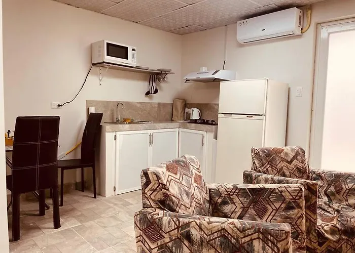 Machala Comoda Suite Privada Con Parqueo En Urb